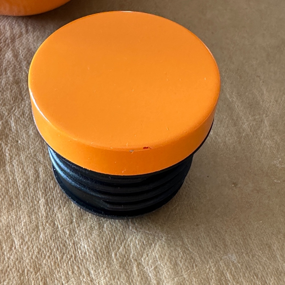 Corkcicle Glossy Orange 16 oz. Canteen Bottle - Picture 8 of 8
